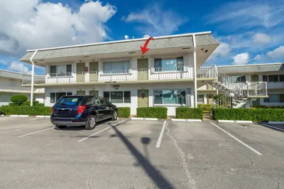 3280 Cynthia Lane #208 1