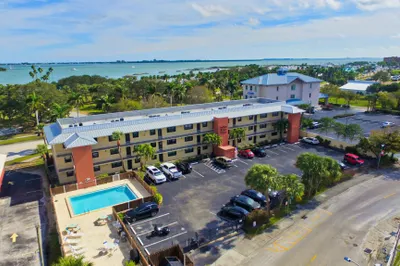 701 N Indian River Drive #107 1