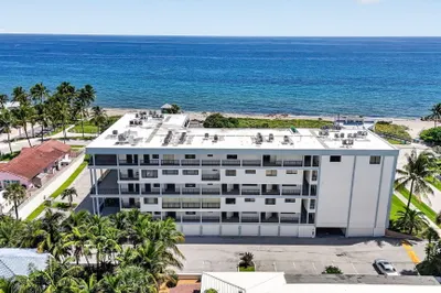 665 SE 21st Avenue #102 1