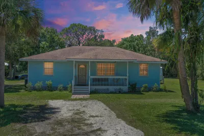 4805 Canal Drive 1