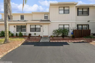 5186 Jog Lane 1