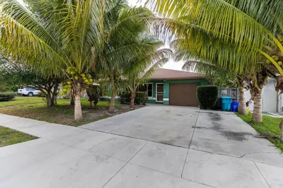 415 SW 10th Avenue 1