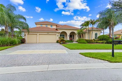 7664 SE Belle Maison Drive 1