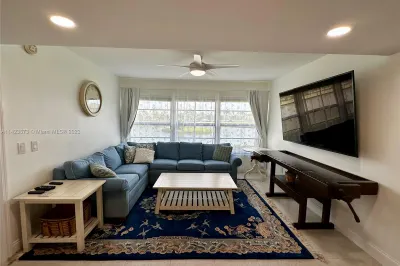 31 Plantation Dr #101 1