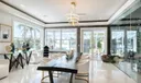 934 S Southlake Dr Photo