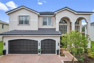 19500 SW 39th Ct 1