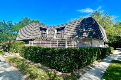 903 9th Terrace 1