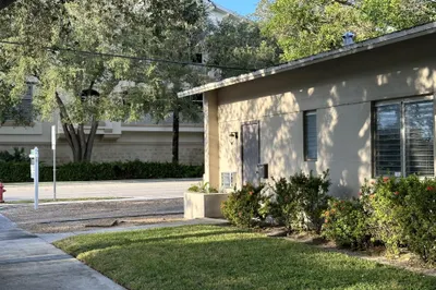 1300 E Broward Blvd #8 1