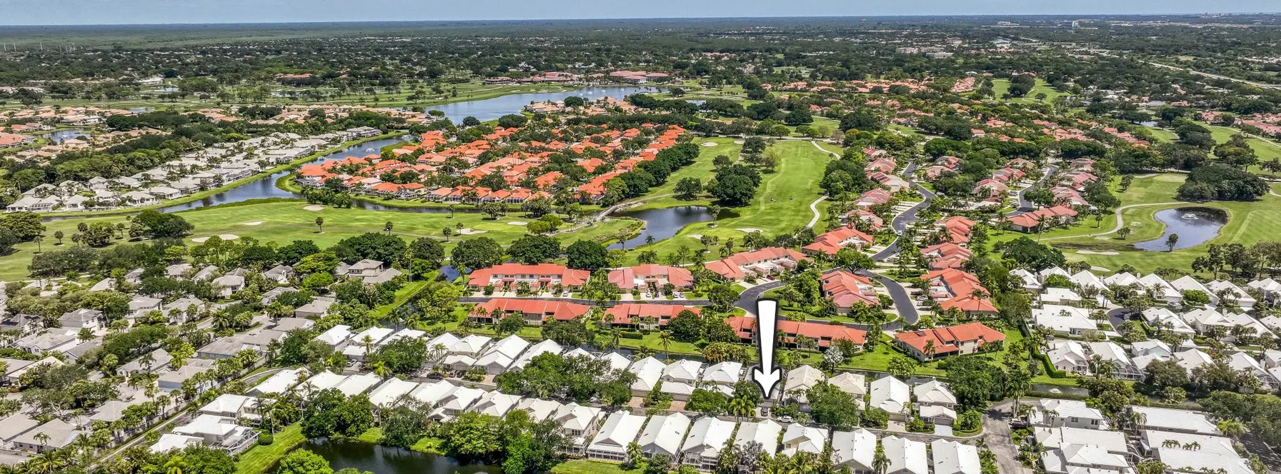 Just Listed | 264 W Canterbury Dr W