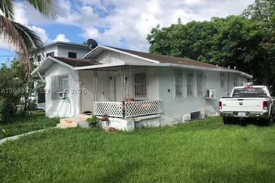 3314 NW 9th Ct 1