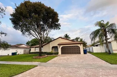 4804 SW 118th Terrace 1