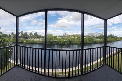 3475 N Country Club Dr #319 1