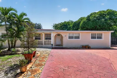 70 NW 145th St 1