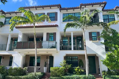 11618 SW 13th Court 1