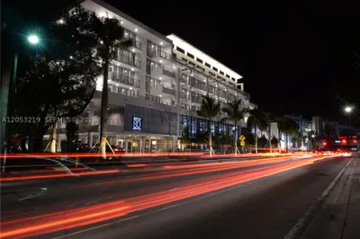 6080 Collins Ave 1