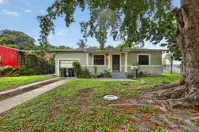 1385 NE 131st Street 1