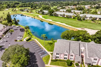 302 Muirfield Court #302A 1