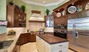 733 Harbour Isles Place Photo