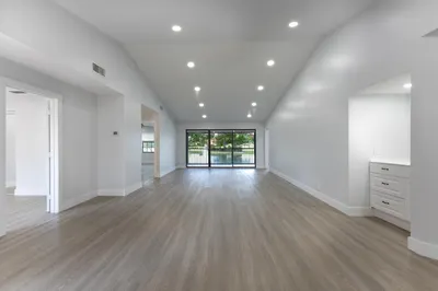 22791 Trelawny Terrace #F 1