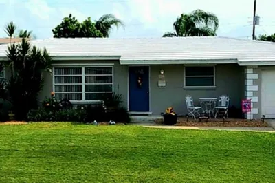 538 Sabal Palm Drive 1