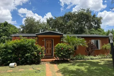 16021 NW 17th Pl 1