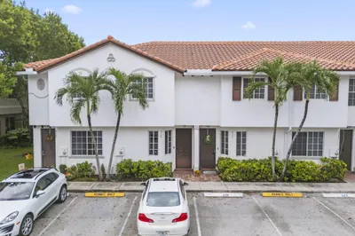 4163 Napoli Lake Drive 1