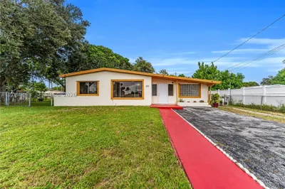 4220 SW 36th St #. 1