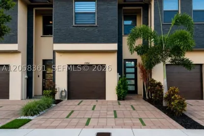 15816 NW 91st Ave 1