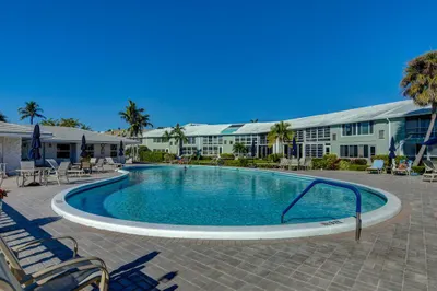 5540 N OCEAN Boulevard #110 1