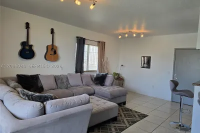 36 NW 6th Ave #709 1