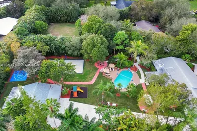 14330 SW 20th St 1