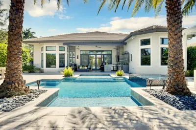 16928 Pierre Cir 1