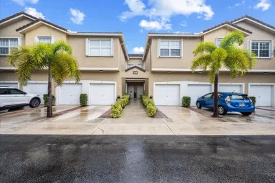 112 Lighthouse Circle #G 1