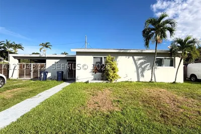 9981 Jamaica Dr 1