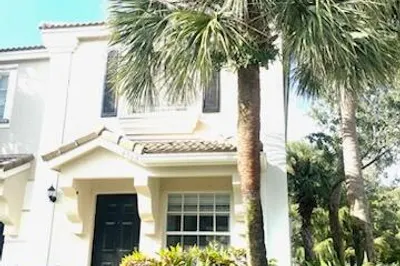 4968 Palmbrooke Circle 1
