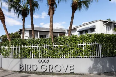 3007 Bird Ave 0 1
