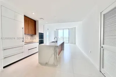 1400 Biscayne Blvd #409 1