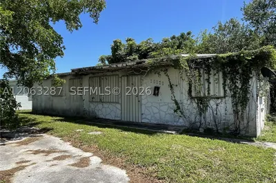 10470 SW 149th St 1