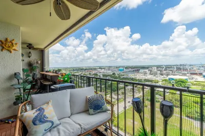 5600 N Flagler Drive #2201 1