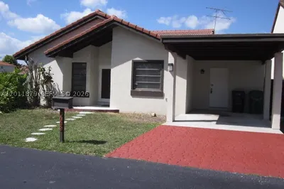 8853 SW 112 Pl 1