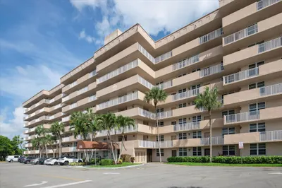 250 Jacaranda Drive #408 1