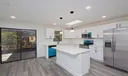 945 33rd Avenue Sw Photo