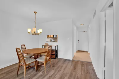 8400 LAGOS DE CAMPO Boulevard #305 1