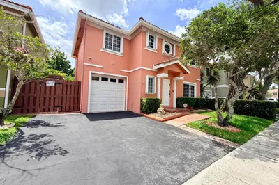 61 NW 110th Avenue 1