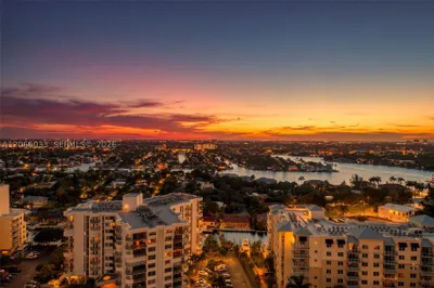 1360 S Ocean Blvd #2305 1