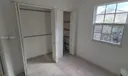 610 E 6th Pl Photo