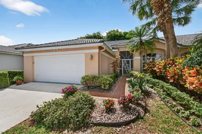 7844 Rockford Road 1
