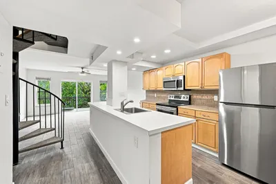 640 TENNIS CLUB Drive #307 1