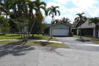 9331 NW 33rd Mnr #9331 1