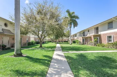 2015 S Seacrest Boulevard #C 1